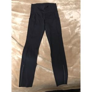 Black lululemon Fast & Free pocket leggings